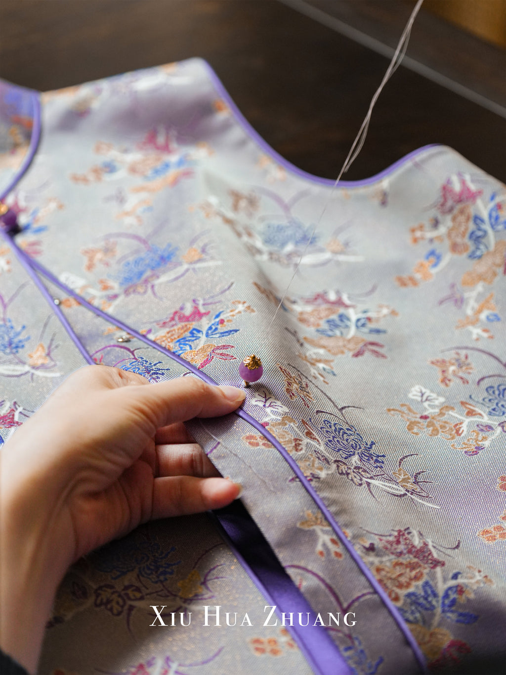 Lilac Iridescent Leno Silk Jacquard Vest 绣华莊