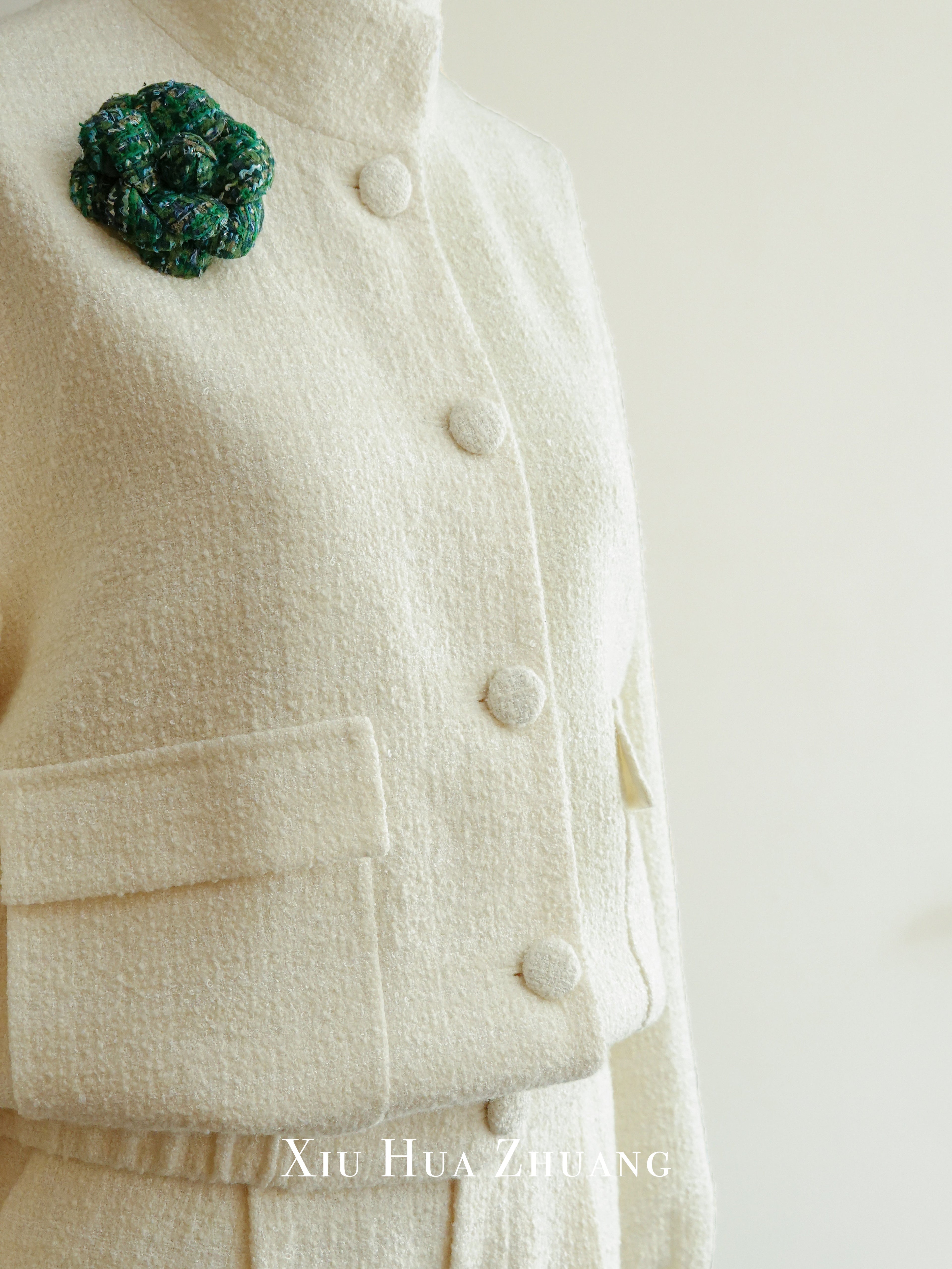 Warm White Tweed Jacket & Trousers Set 绣华莊