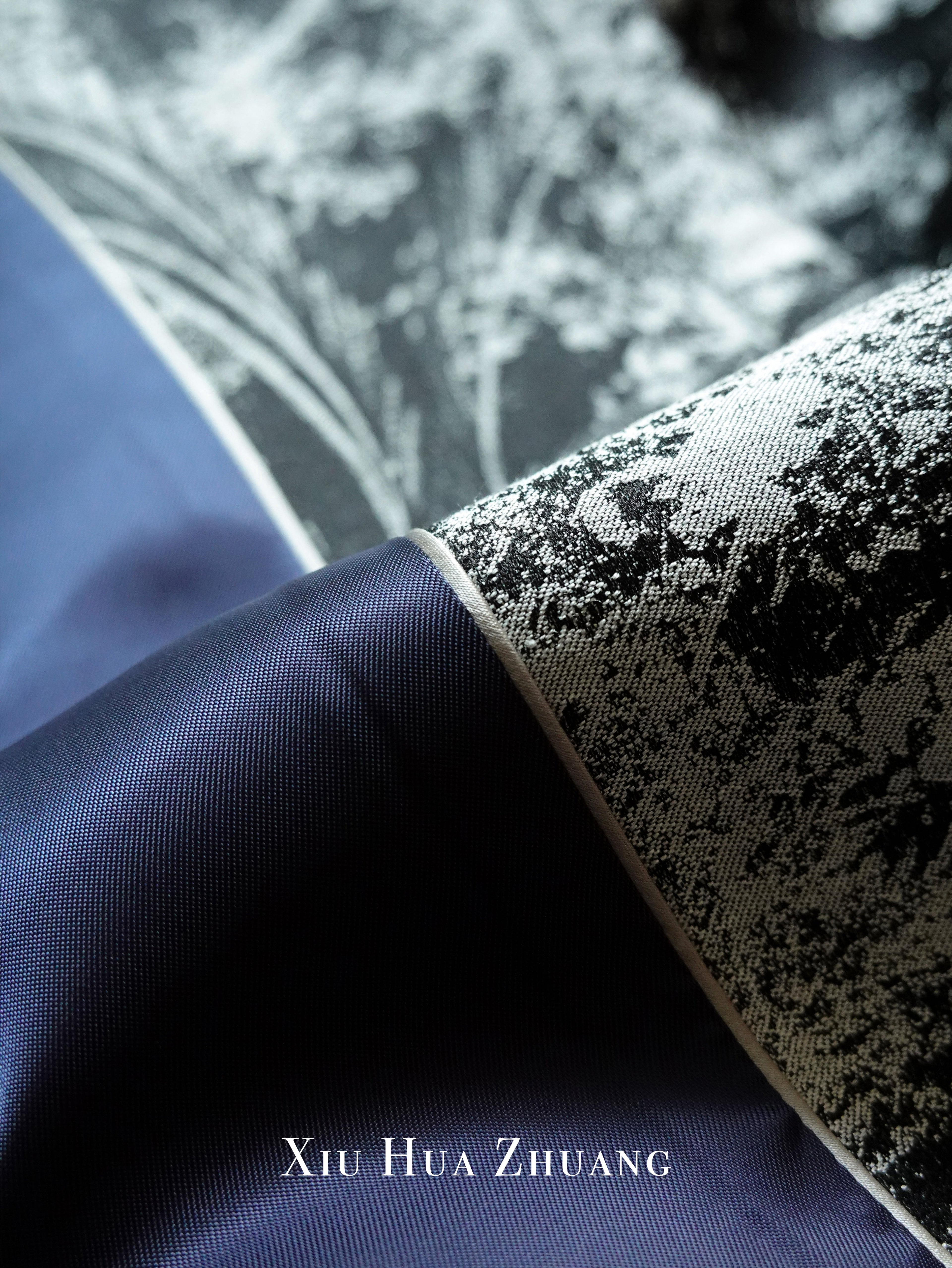 Su Brocade·Black Silver Jacquard Jacket 绣华莊