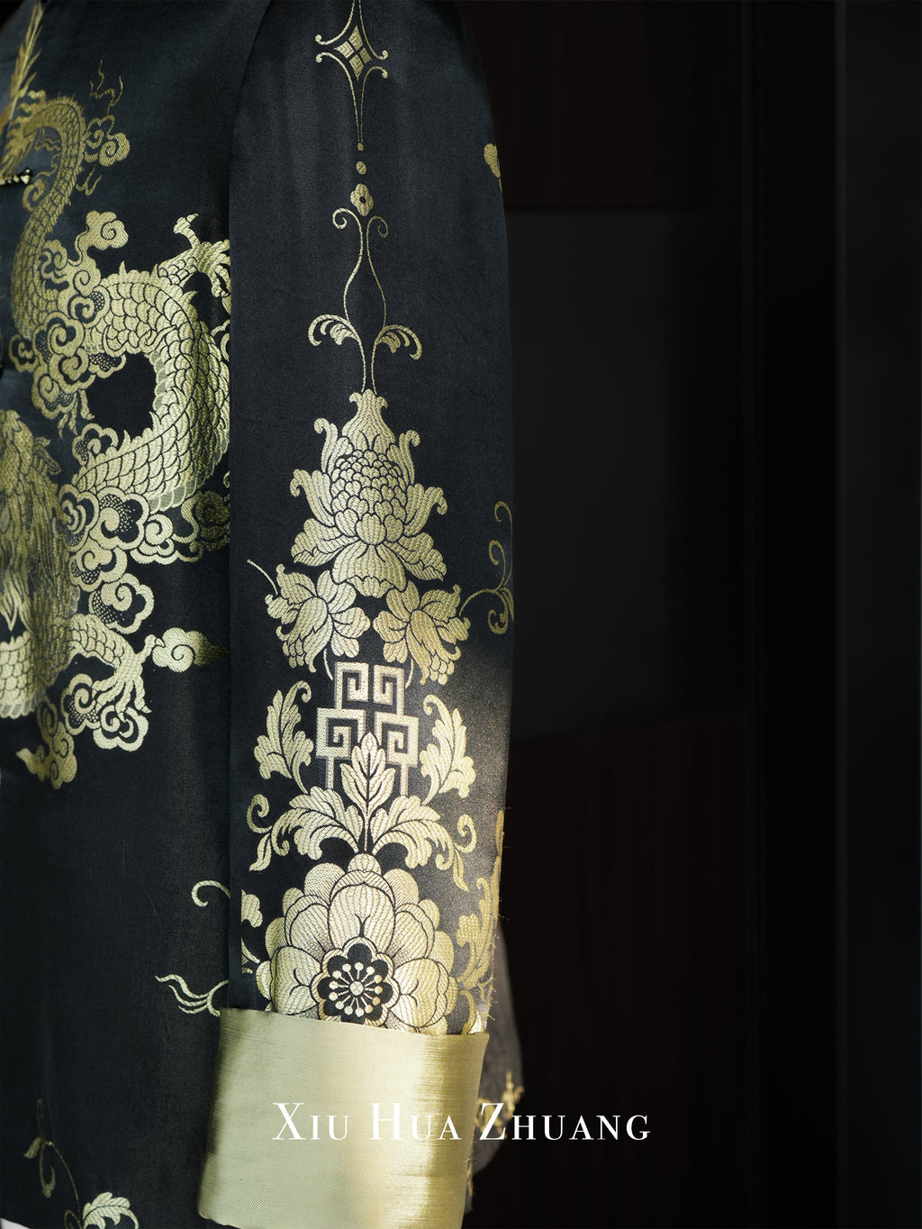 Dragon Jacquard Antique Satin Quilted Tang Suit 绣华莊