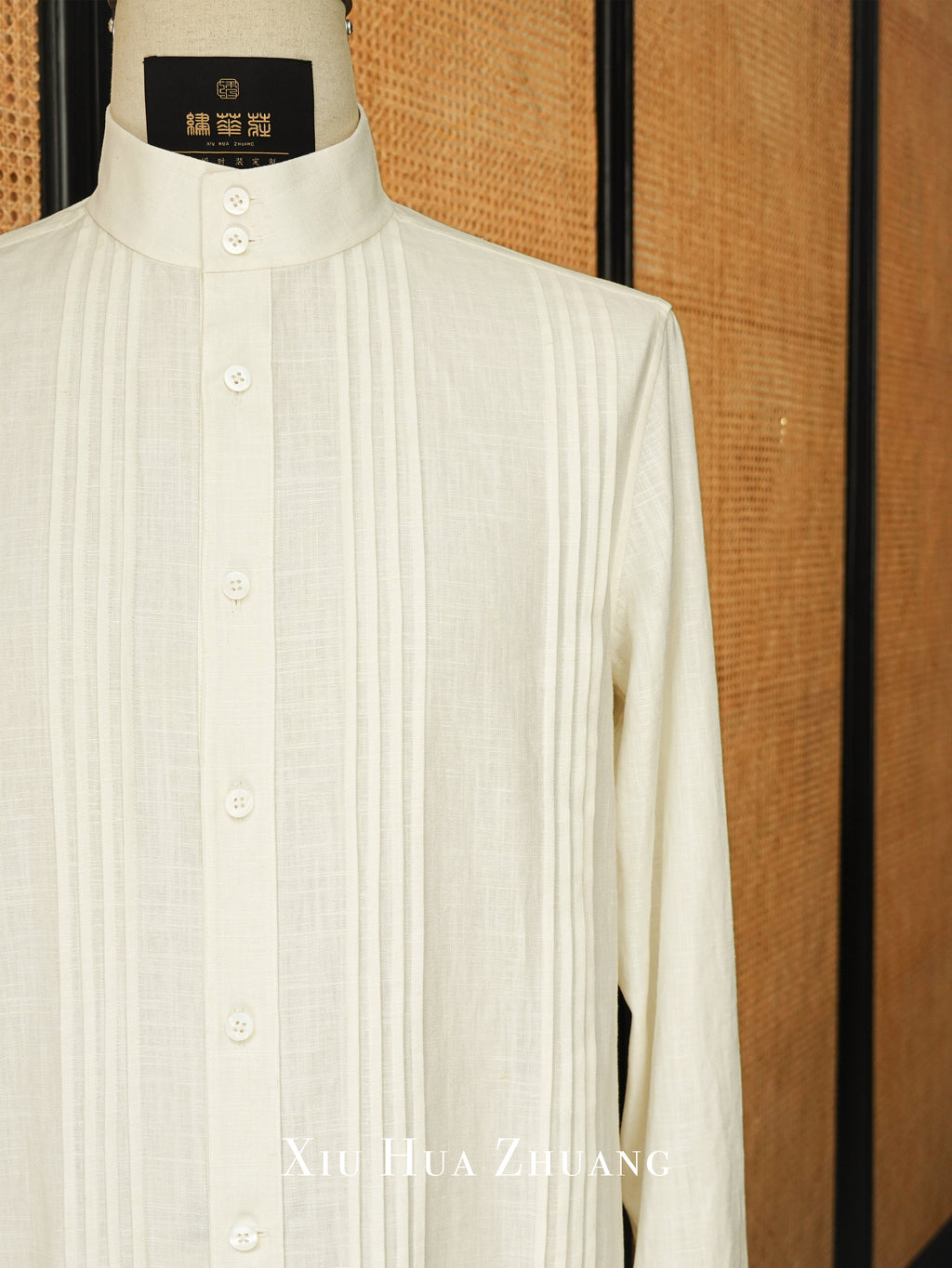 Warm White Linen Pleated Shirt 绣华莊